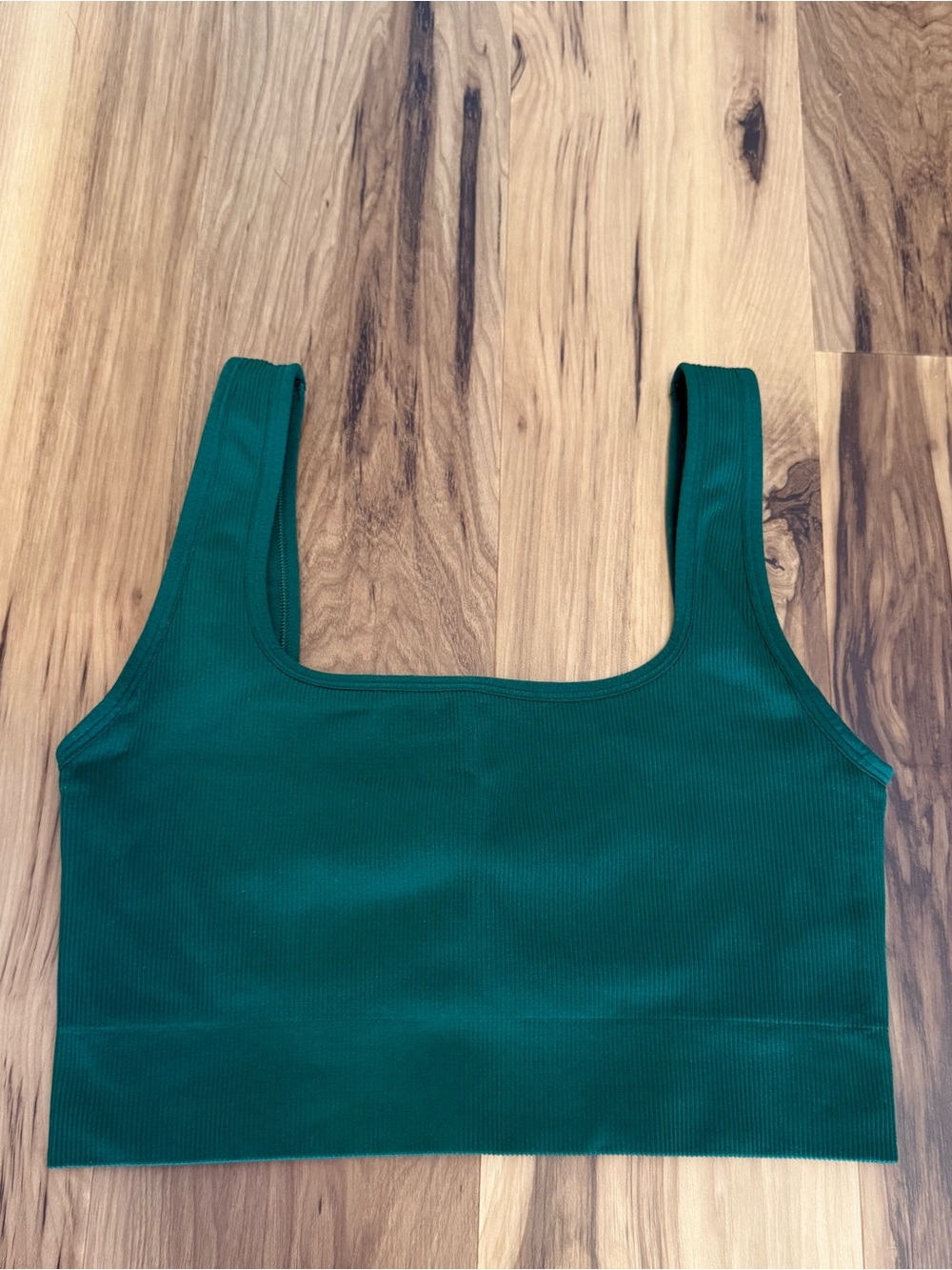 Cropped tank